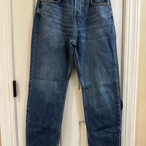 Zara Women’s Classic Indigo Boyfriend Jeans